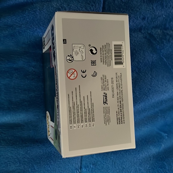 The child with pendant - Picture 4 of 6